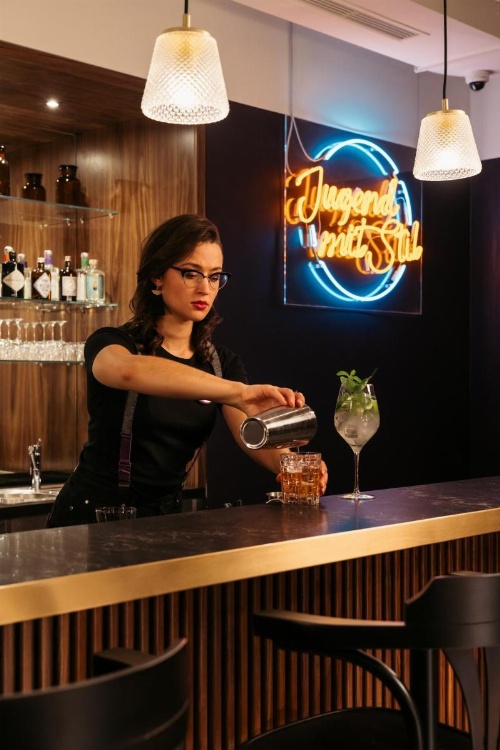 Hotel Schani Salon image 20